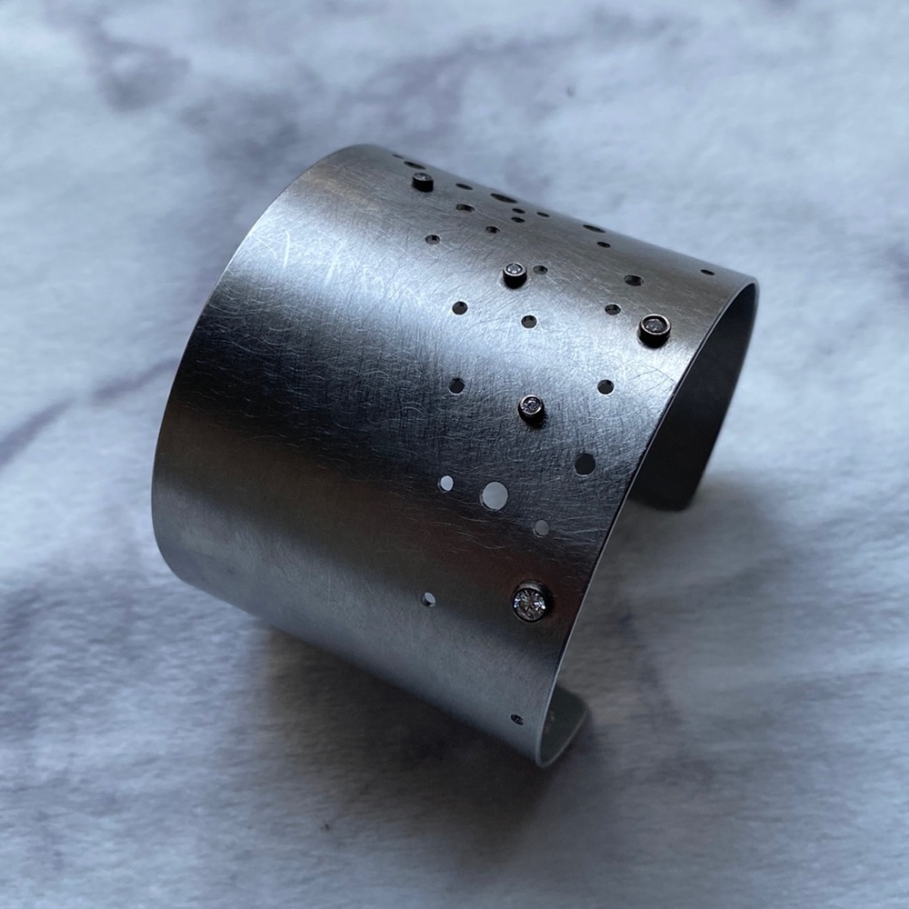 Cuff - Stainless Steel with Diamonds Bracelet